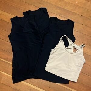 Lot of four binders Sz S